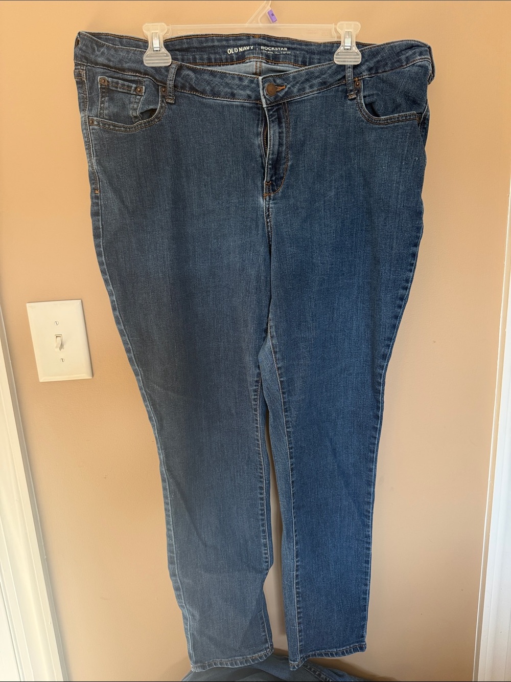 Old Navy Blue Straight-Leg Women's Jeans